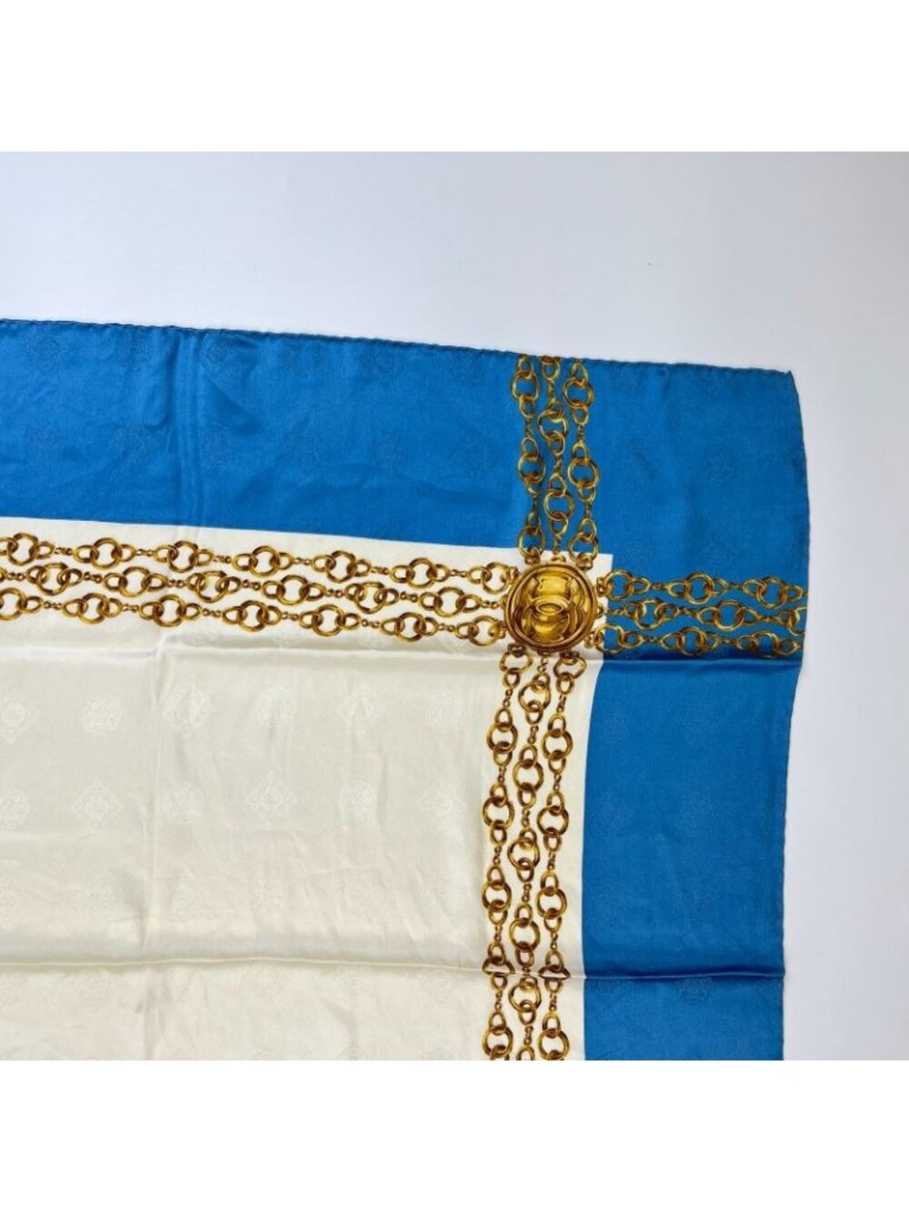 Chanel CC Logo Scarf Silk Multicolor Vintage - Picture 2 of 16